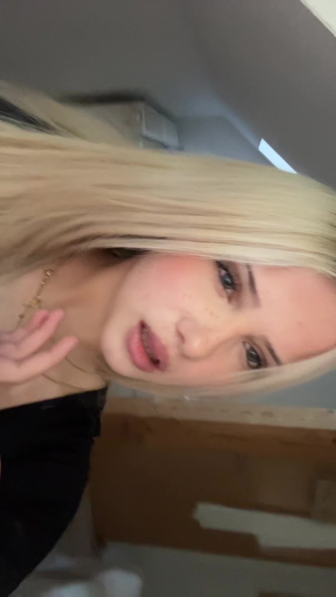 @Laura