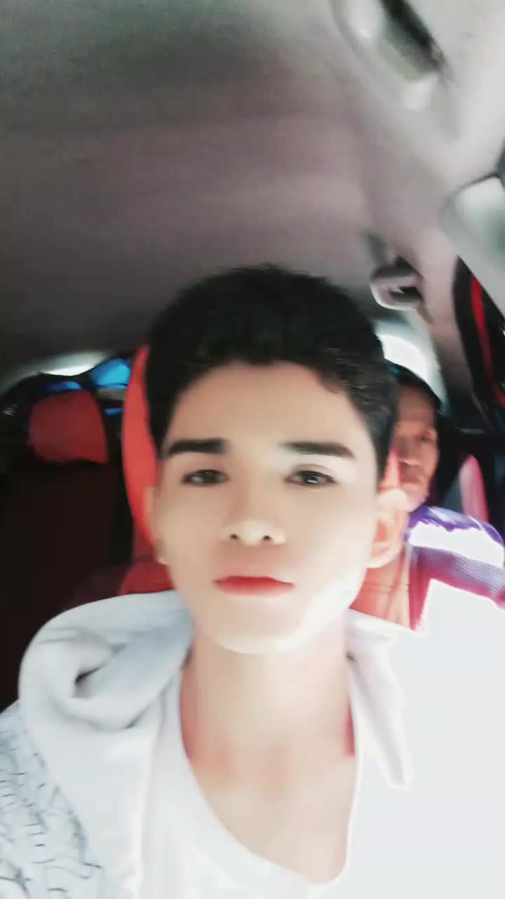 @jacob 🏳️&zwj;🌈