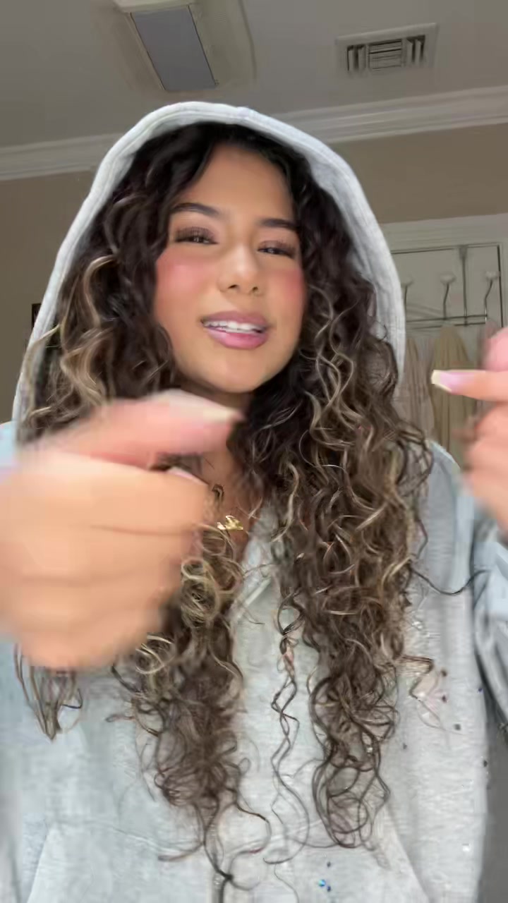 @🤫