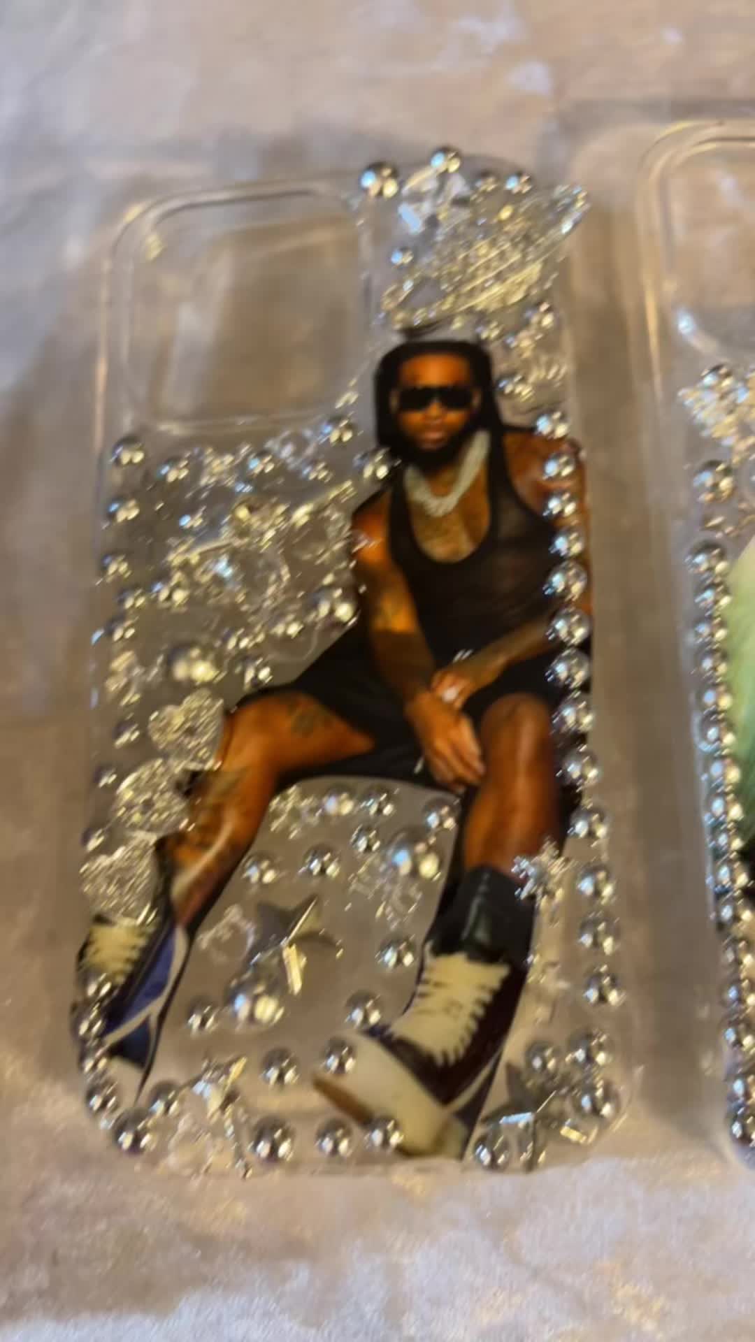 @QUEENGIGGLES