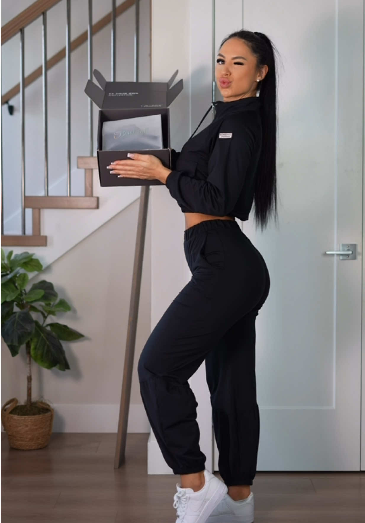 @Cousmithh