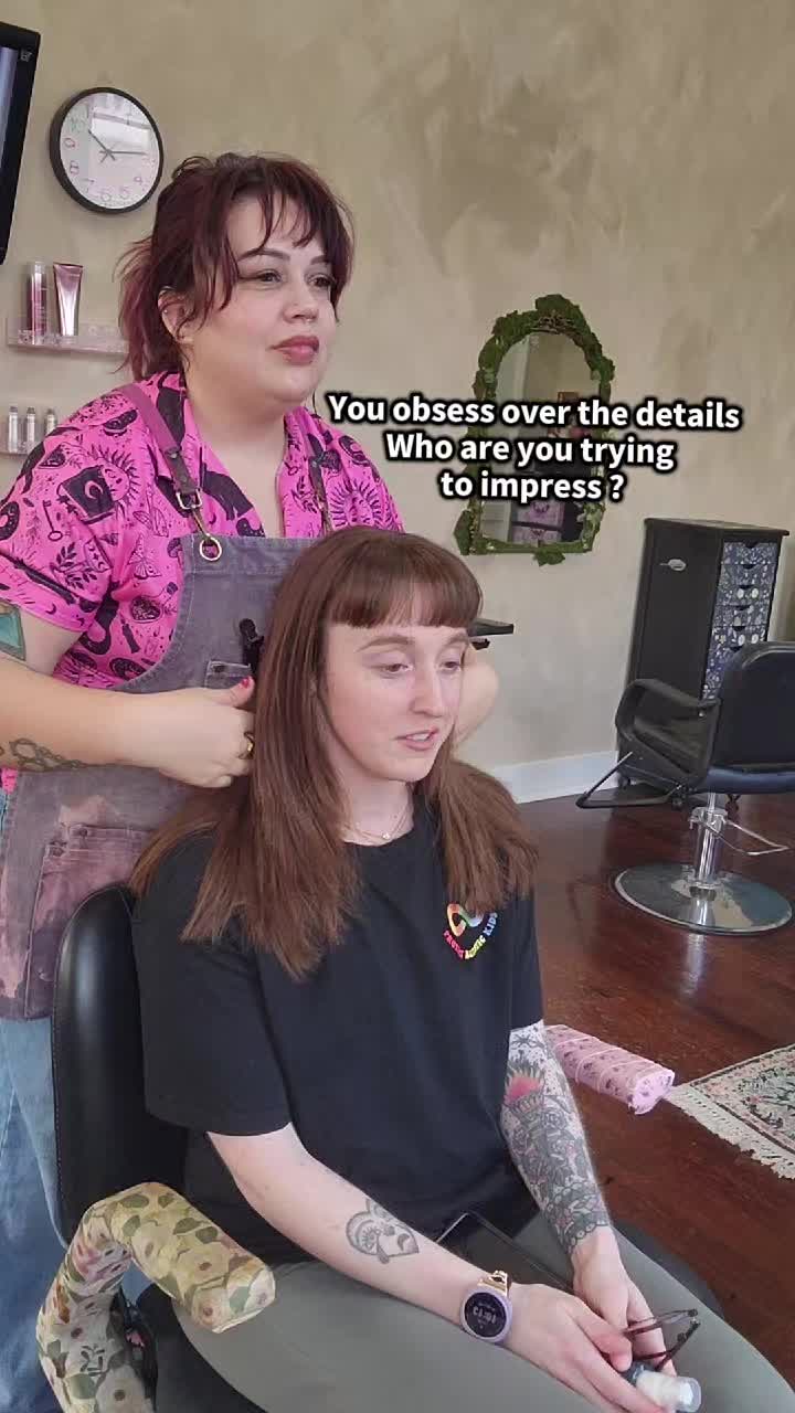 @Angie Knix Hair Artist