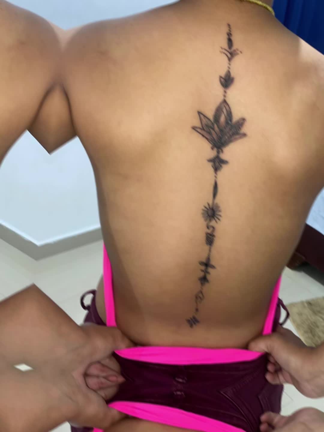 @Lani&ntilde;a_mala 🖤