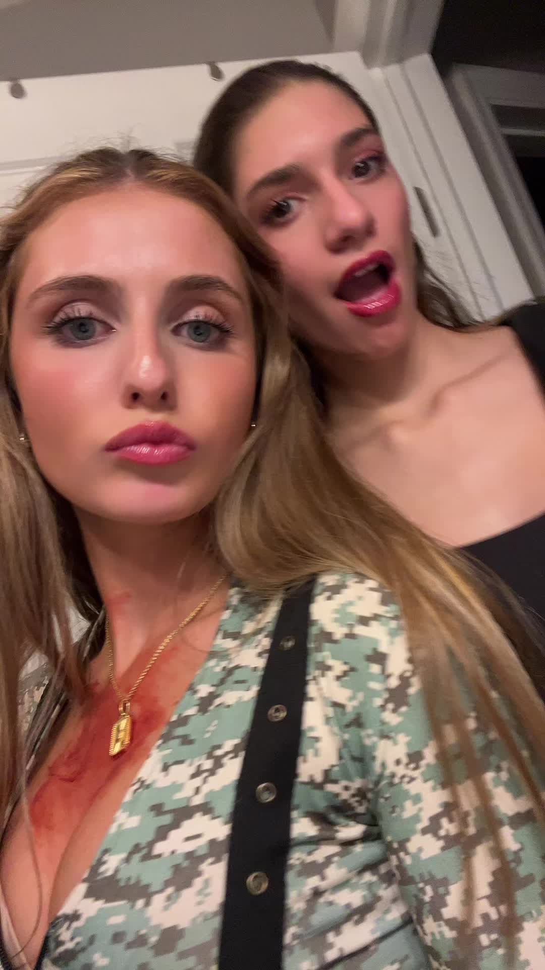 @Chloe