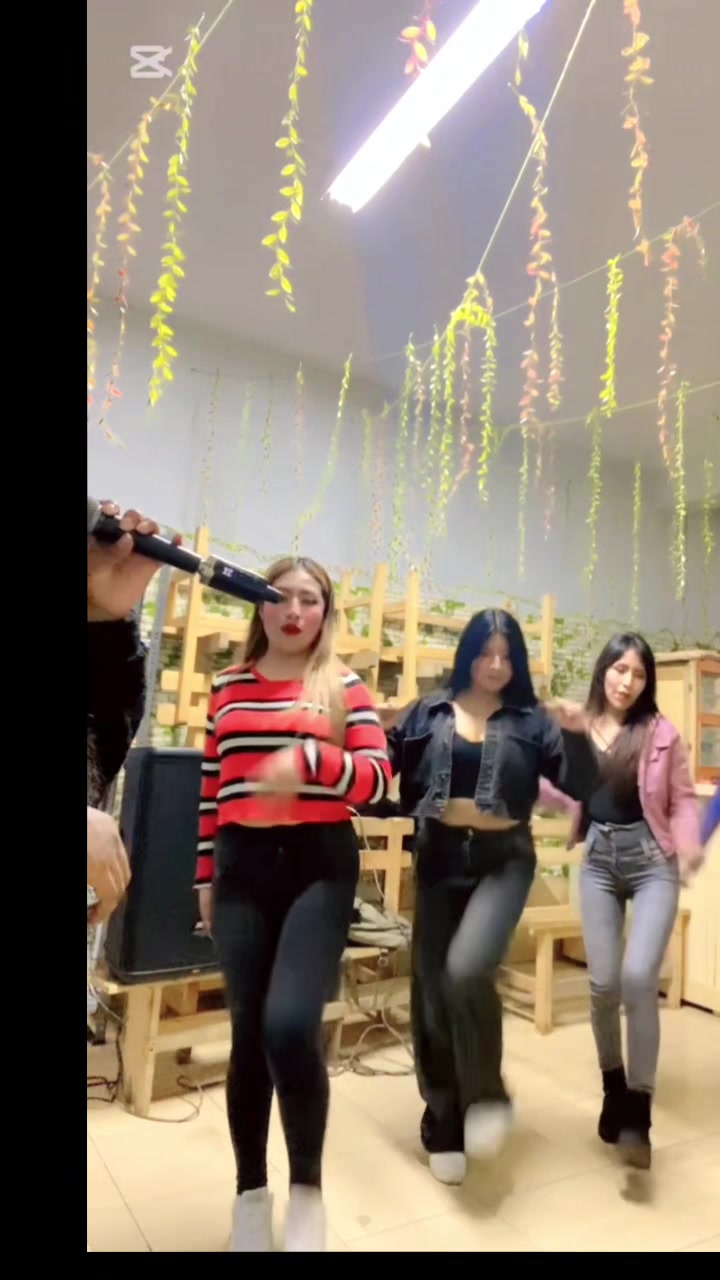 @💃 Agrupación KUMBIA DIVA 🎤