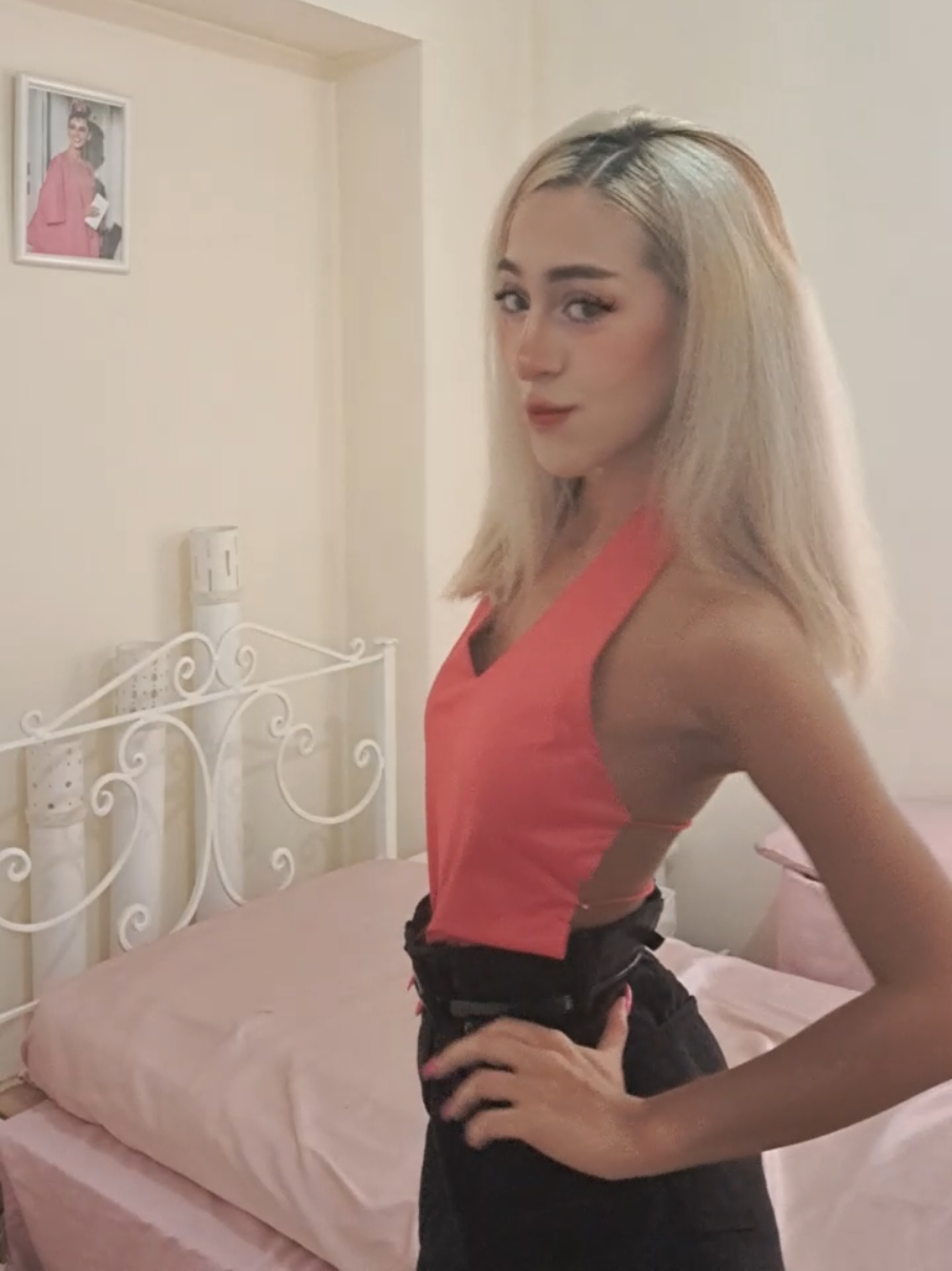 @Niusha