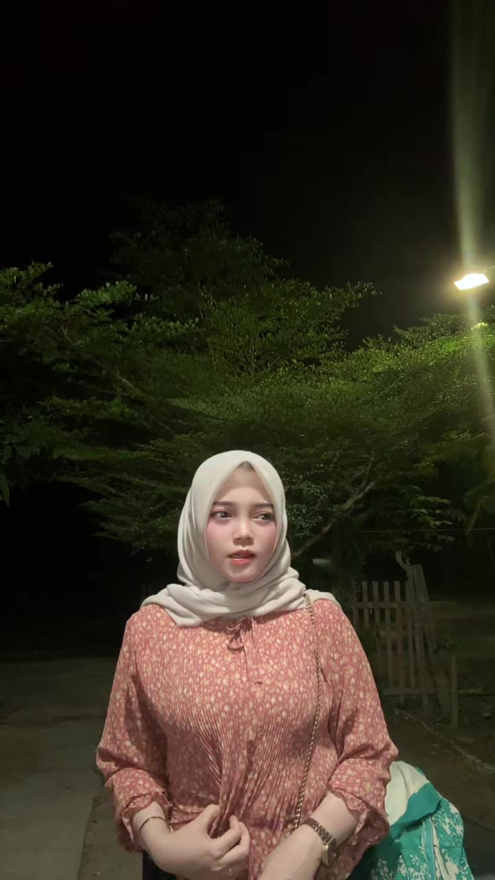 @cutkina_