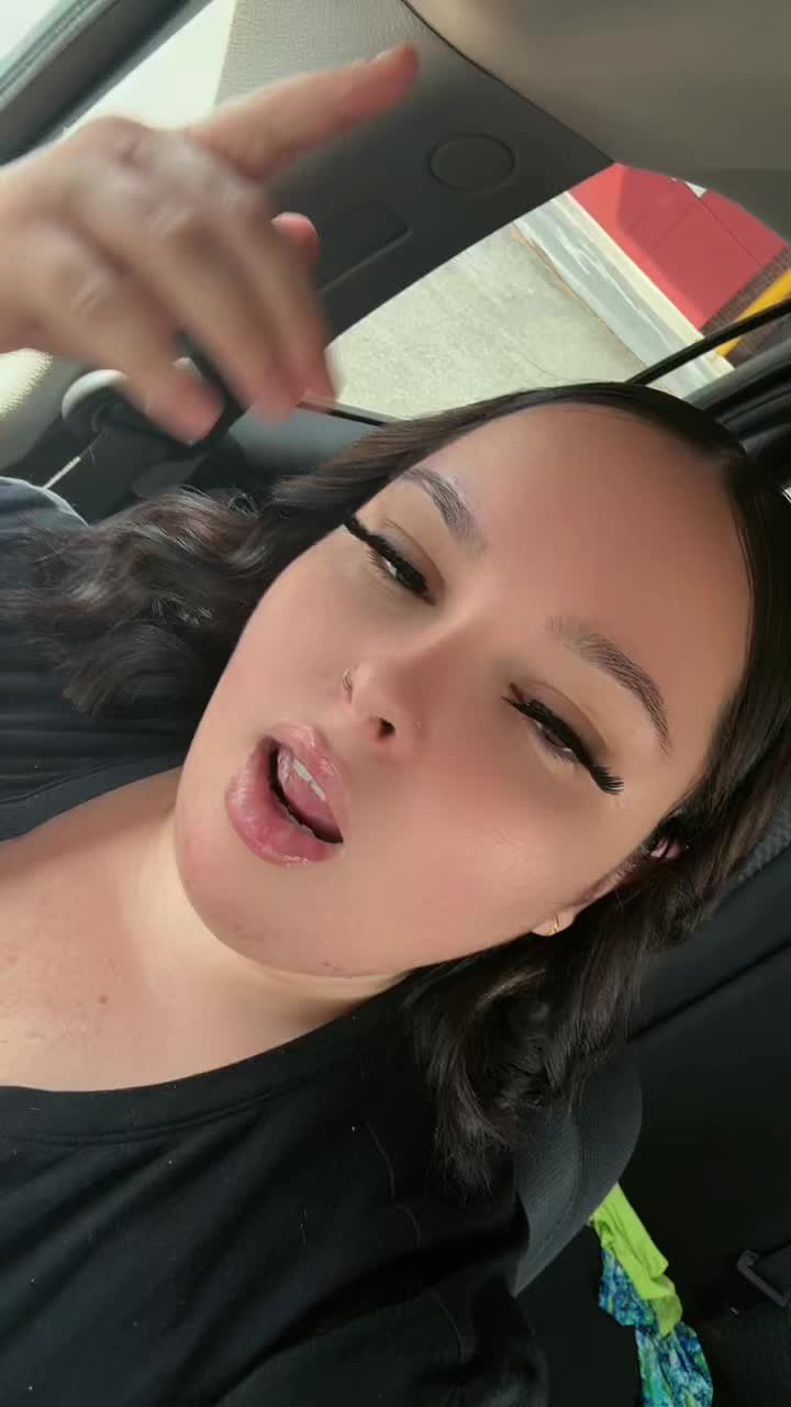@Kay🫠