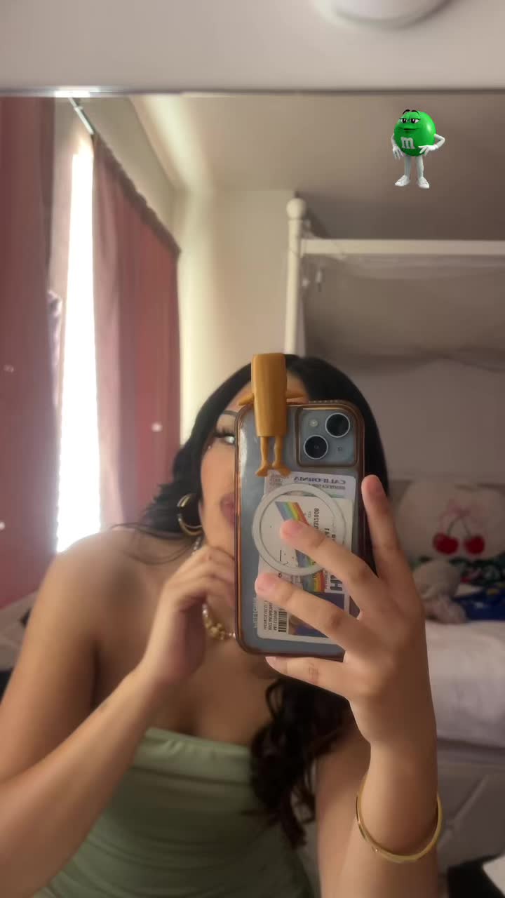 @𖣂
