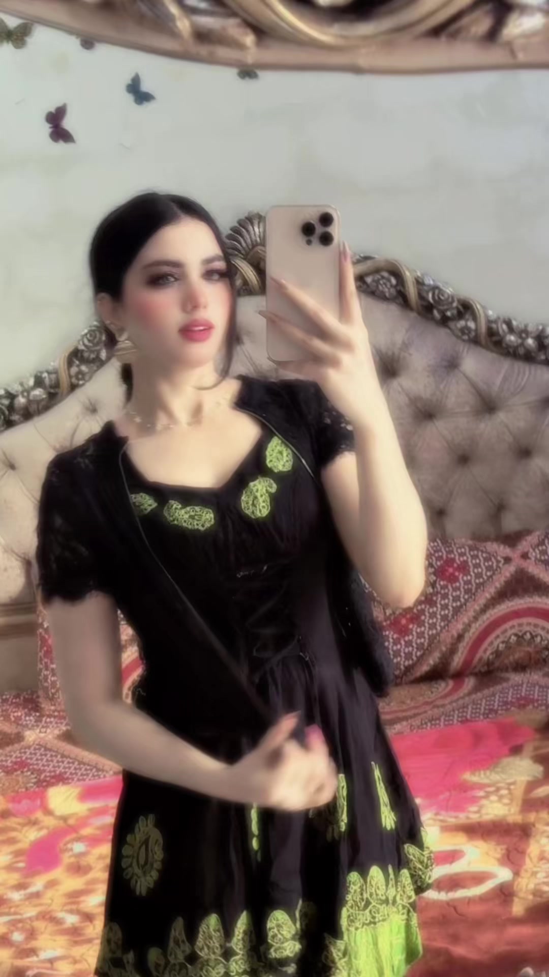 @ثناءعباسی