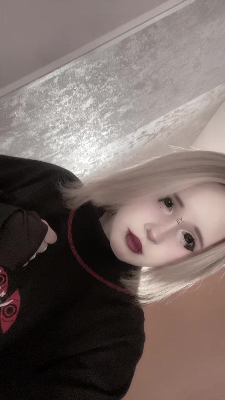 @йота👾