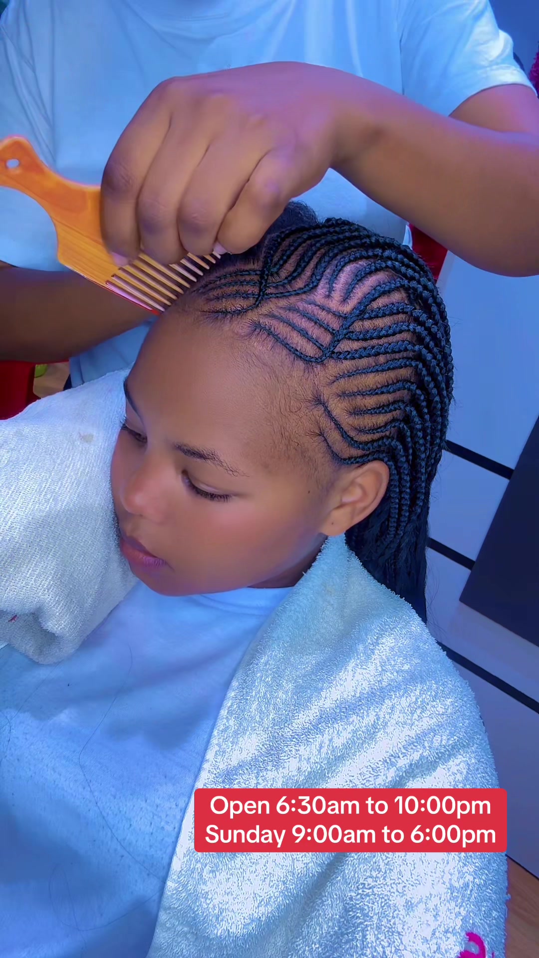 @VIP QUEENS SALON