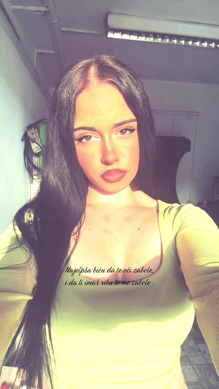 @𝐀𝐝𝐧𝐚𝐧𝐚 🍸