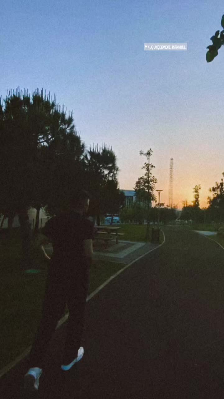 @Eko