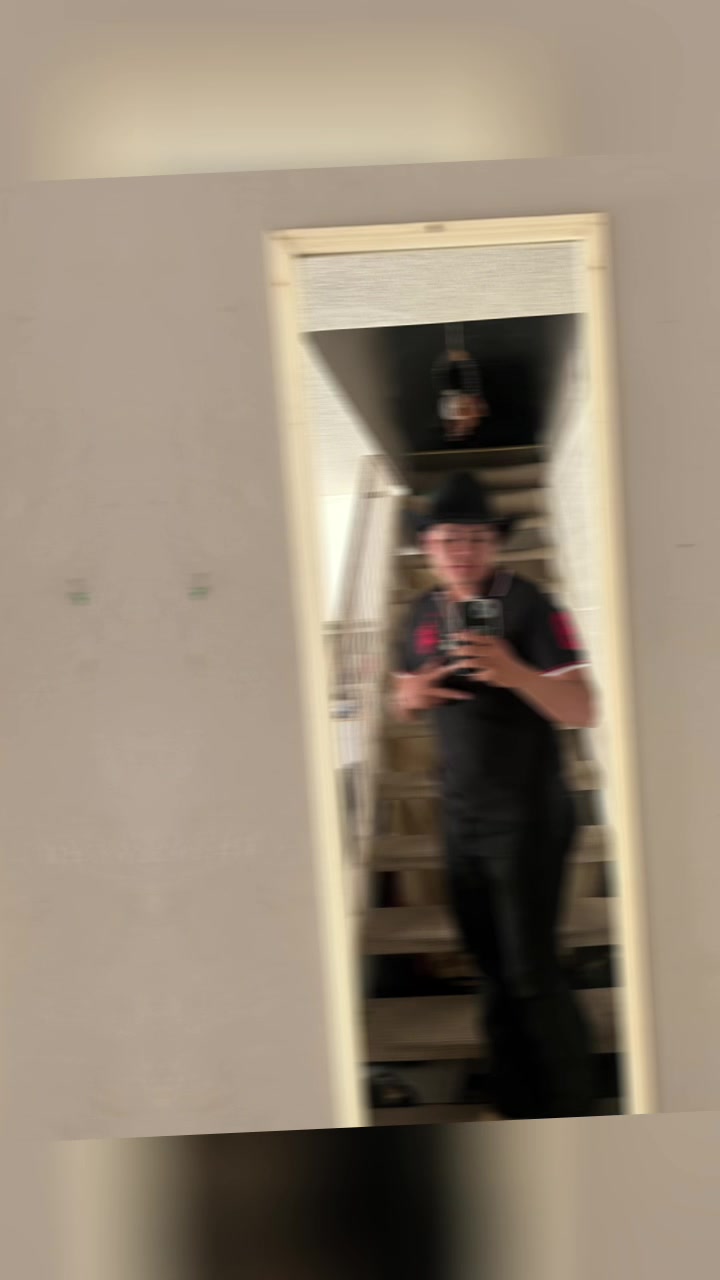 @Abisito