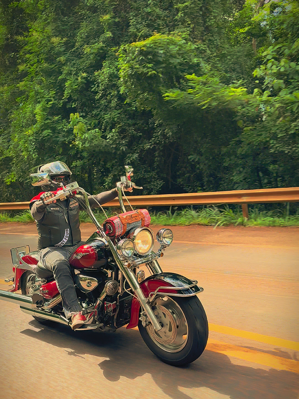 @De Moto? Pra onde?