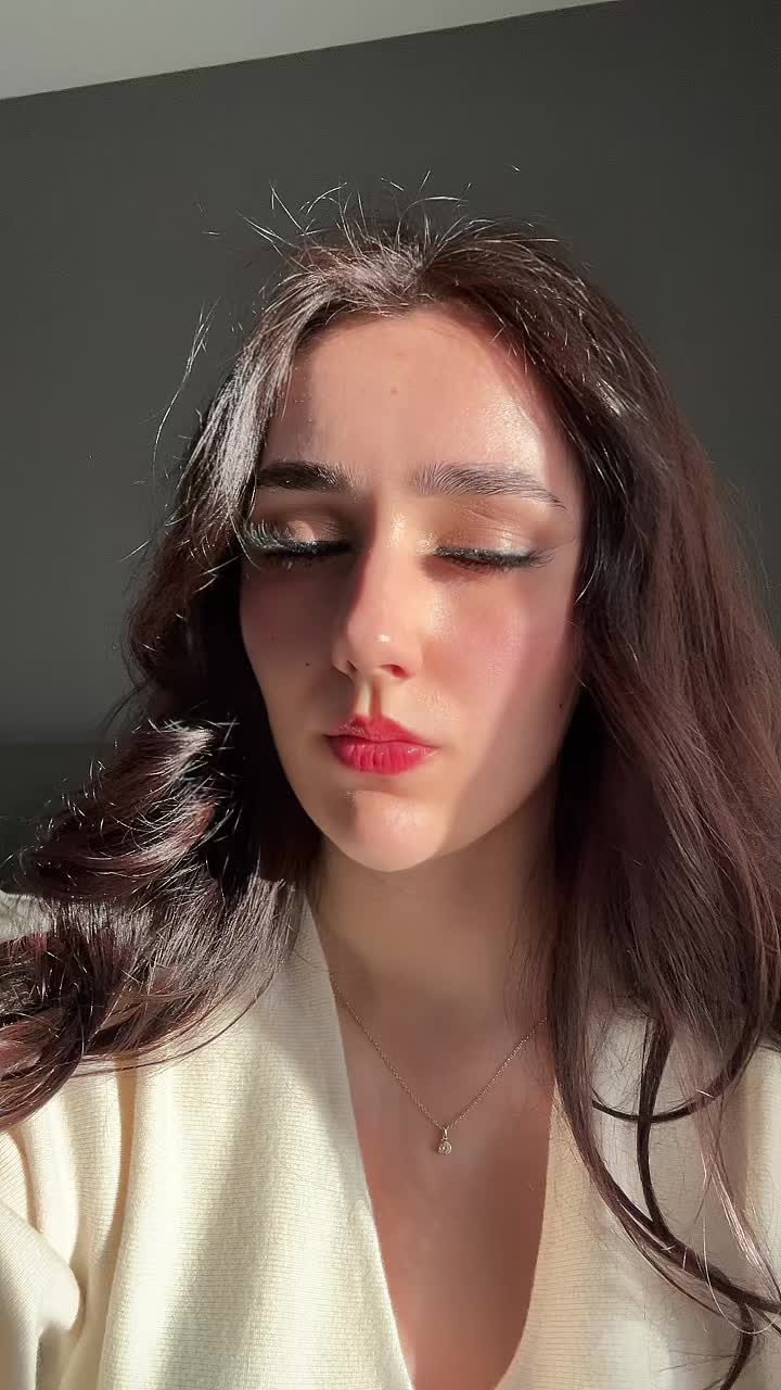 @𝒀𝒆𝒍𝒍𝒂