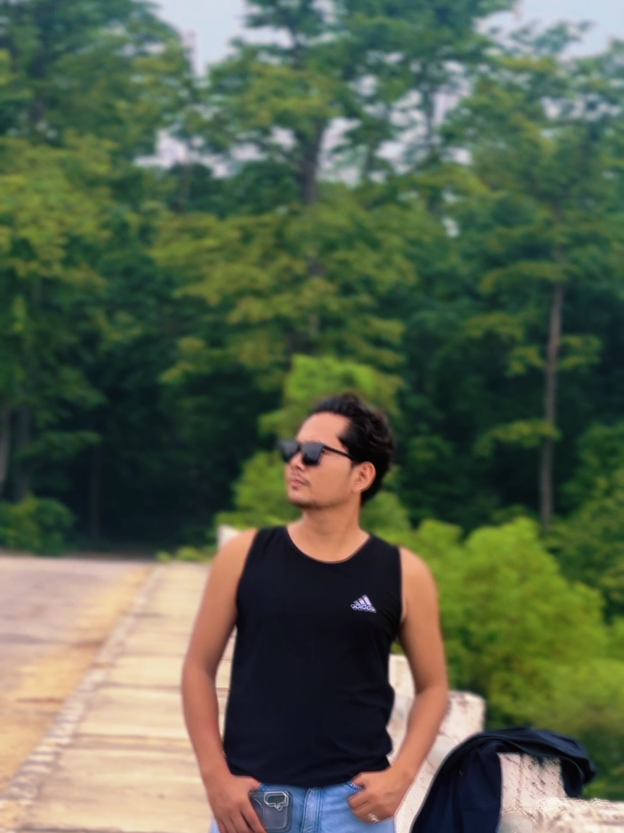 @Mr.Karanveer_🎶