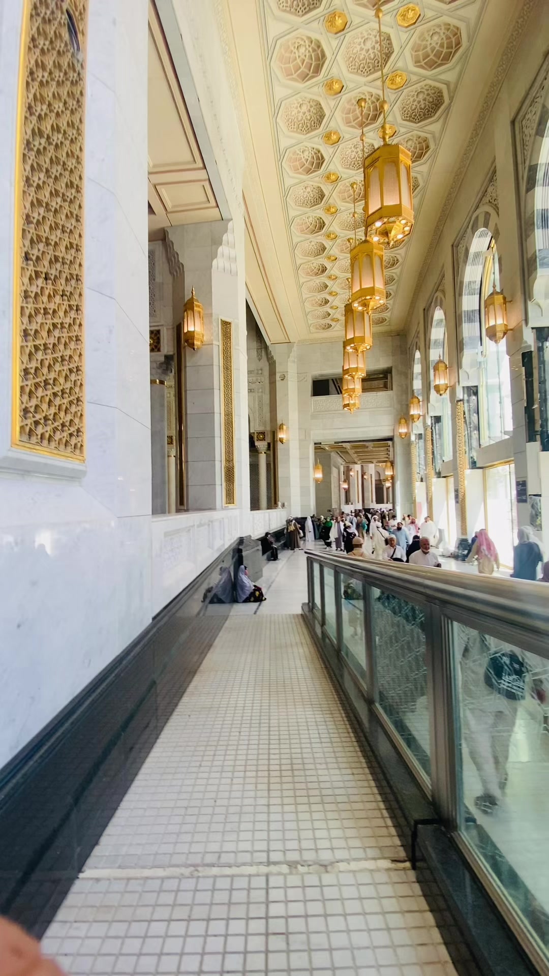 @حميد شوب للملابس شباب 😎