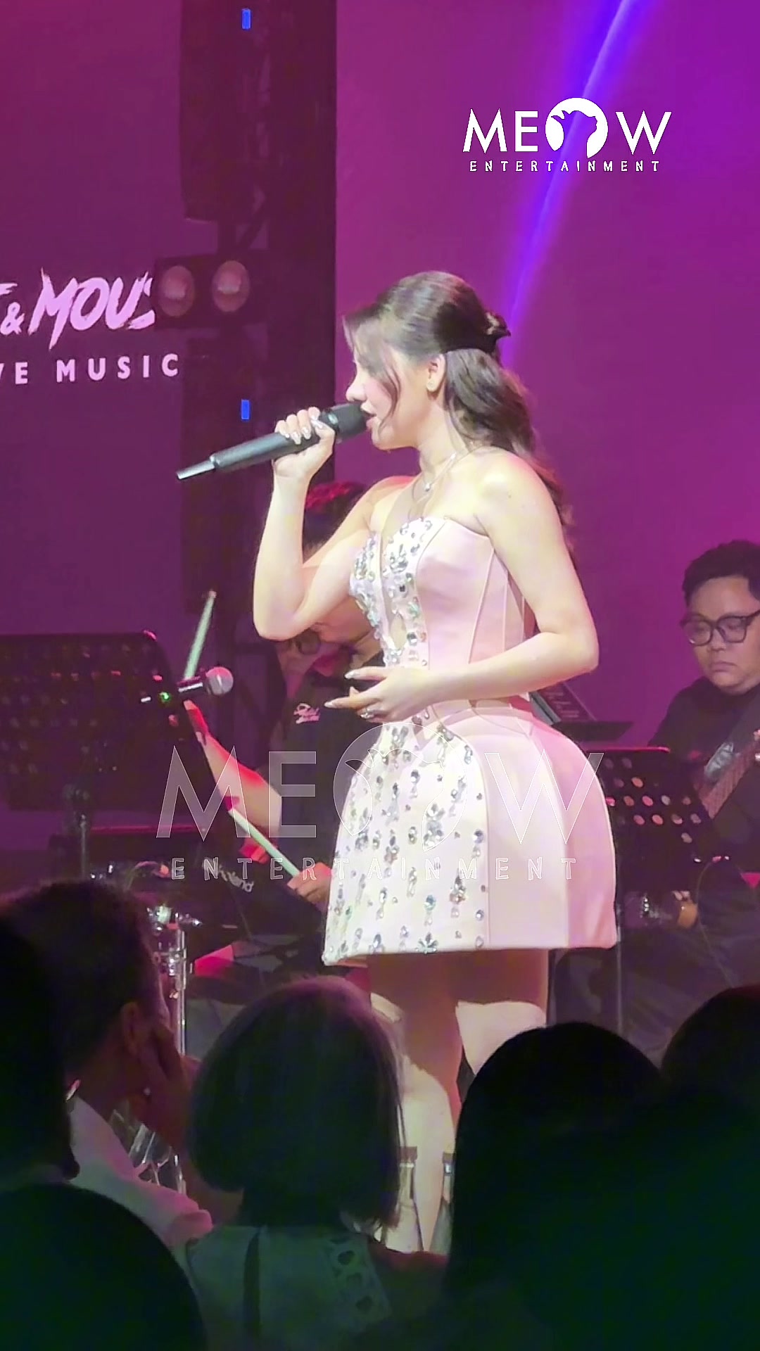@MEOW ENTERTAINMENT