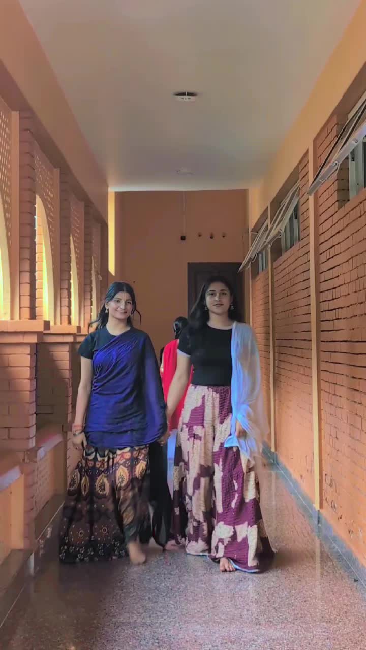 @Reeya Ydv 💐