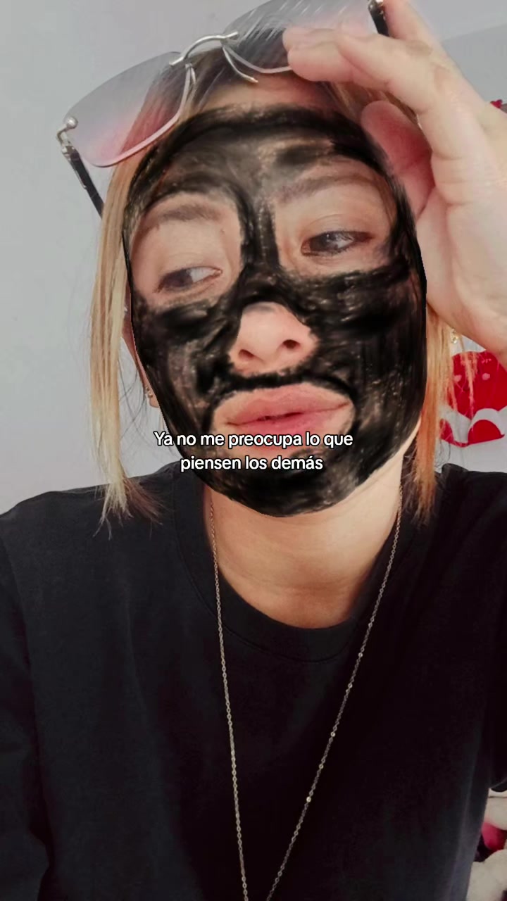 @l̄̈ā̈ t̄̈ṻt̄̈ī̈s̄̈🍒