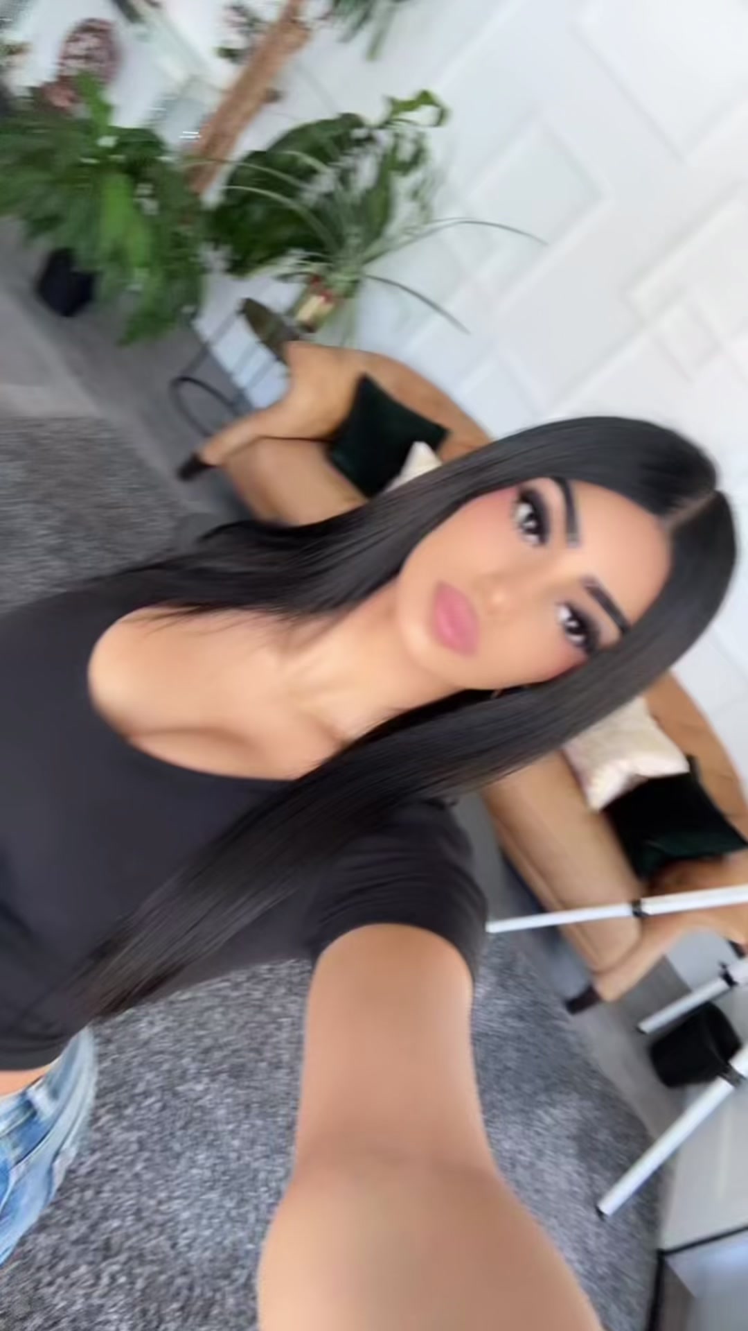 @𝒥