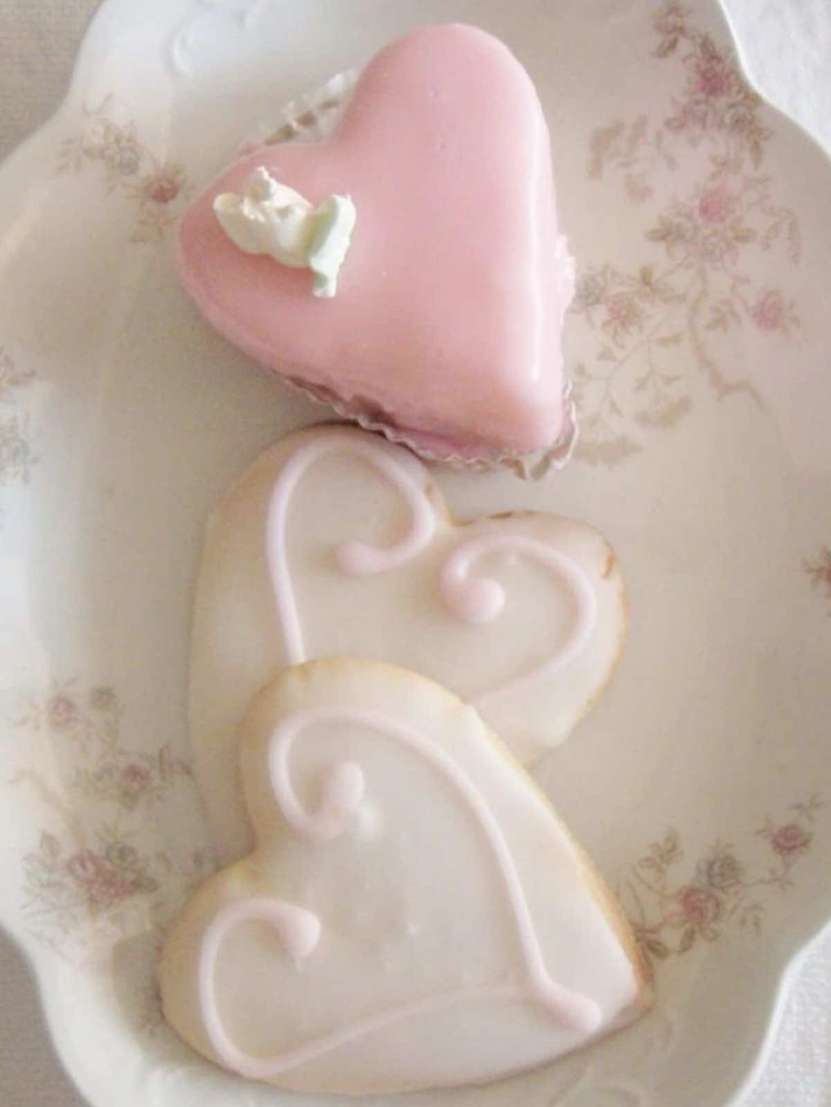 @🧁