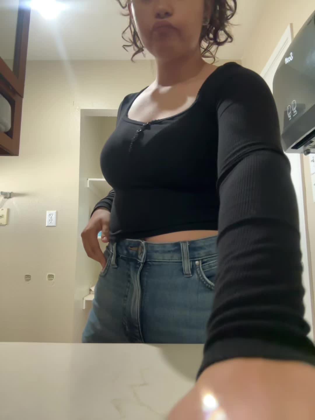 @🦎
