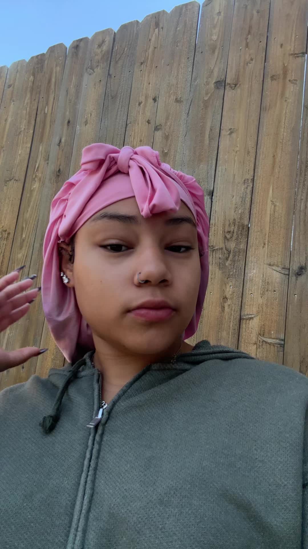 @AK