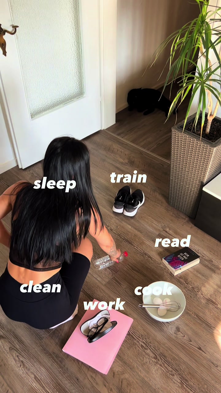 @JuliaFitnessWithLove
