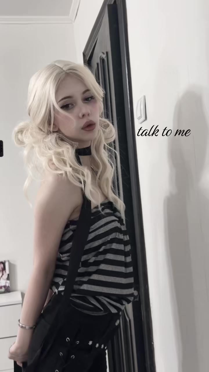 @𑣲amochka