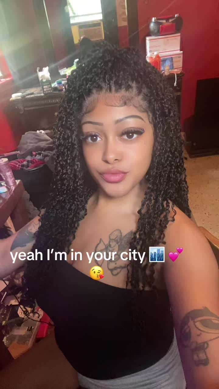 @shayla