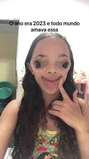 @𝓵ele 𝓪ma 𝓴at/Ela N&atilde;o Notou