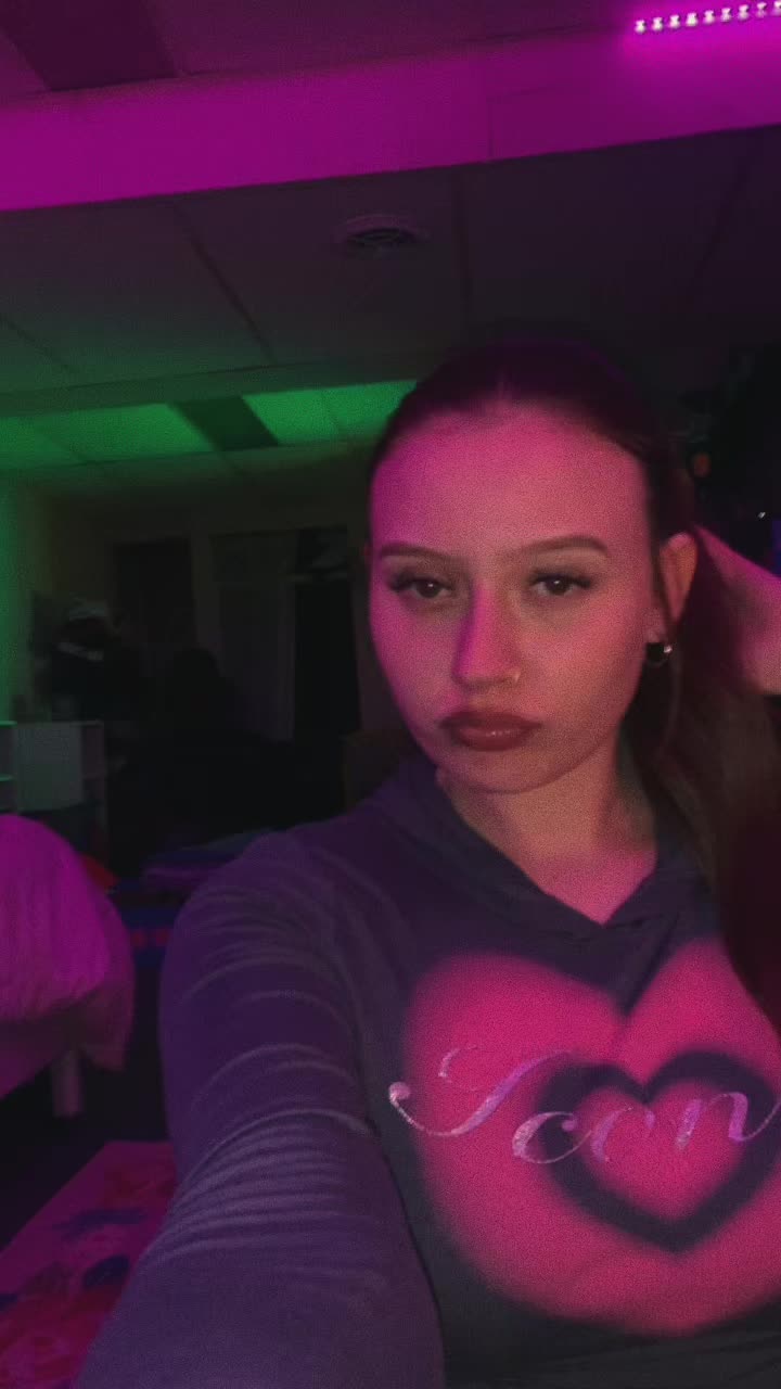 @l👁️&zwj;🗨️xi