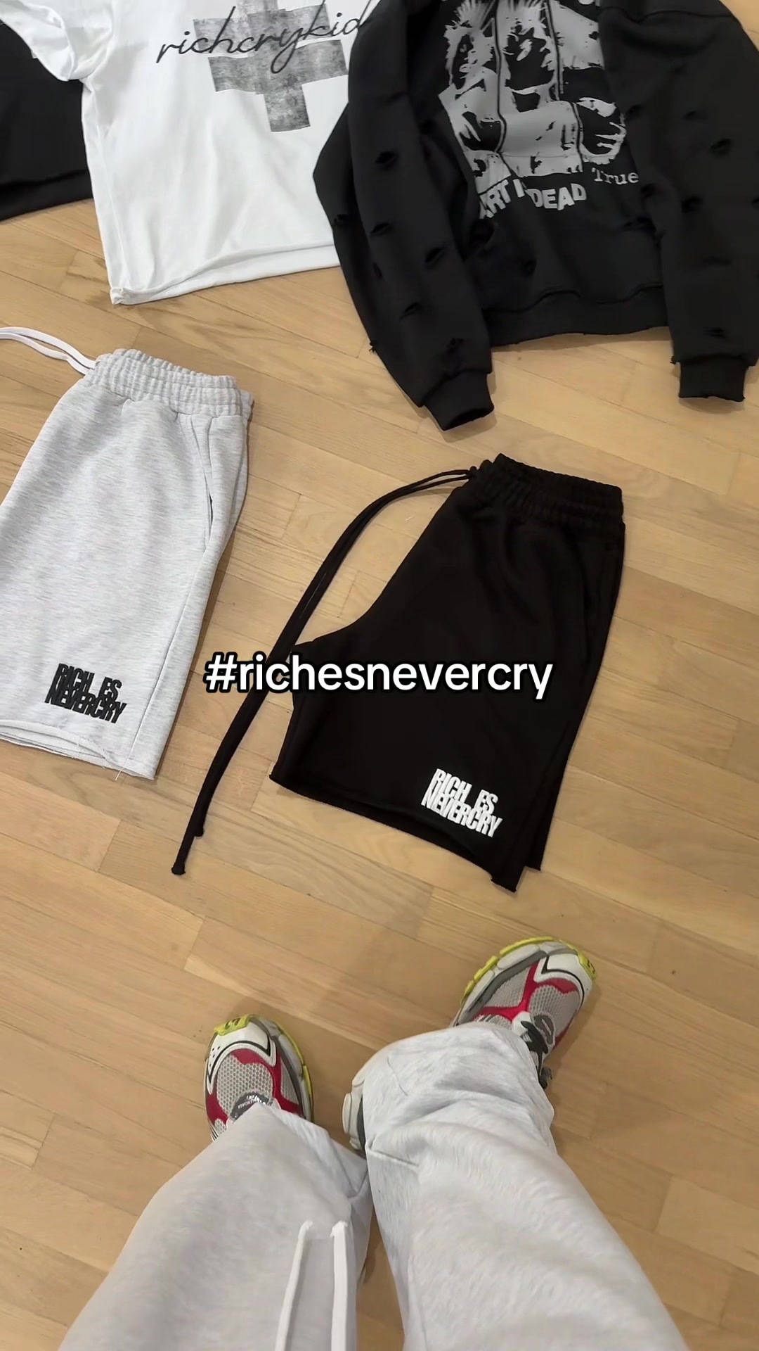 @richesnevercry