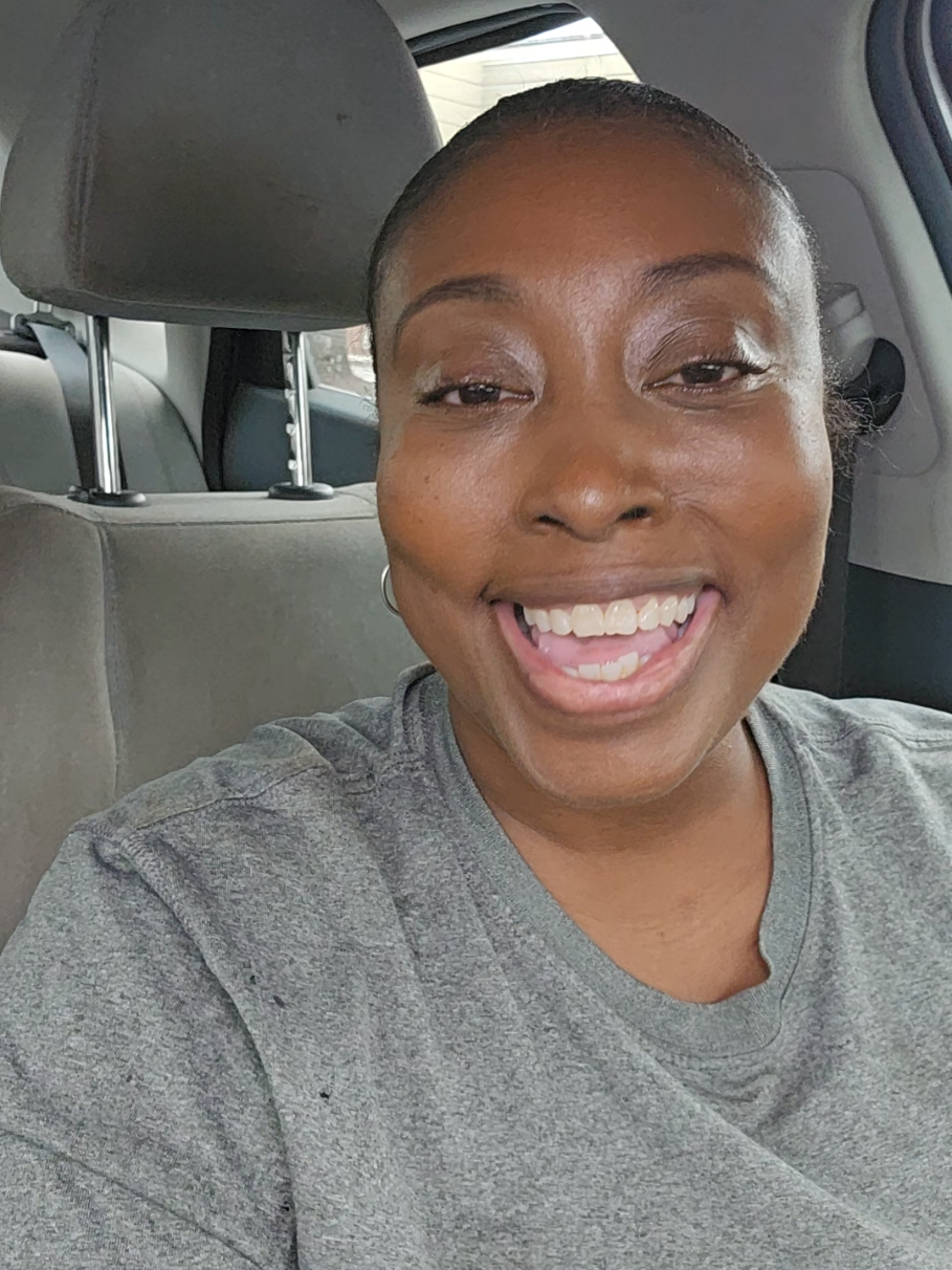 @latishabeshea