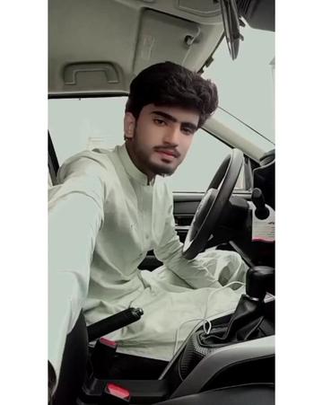 @𝐔sᴍɪɪ ᴍᴀʟɪᴋ ➳✪