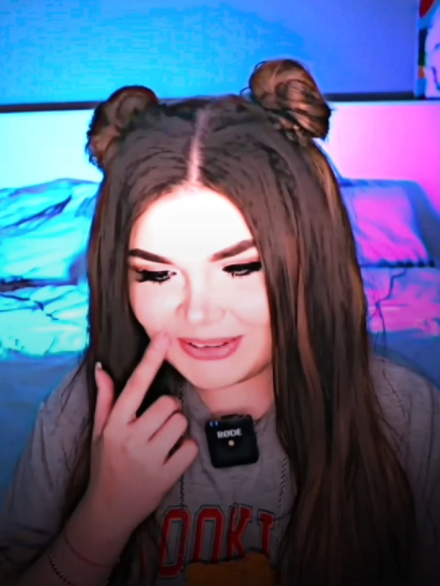 @𝚎𝚕𝚎𝚗𝚝𝚟𝚒 ೀ.