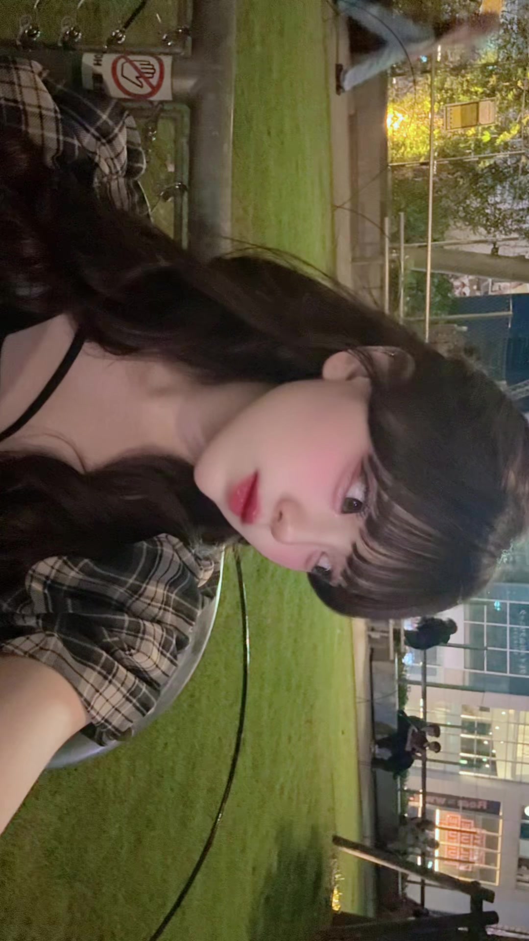 @もにゃ