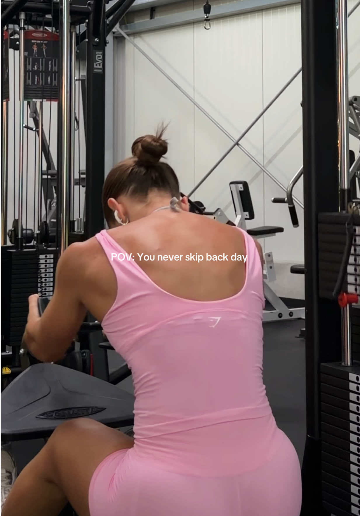 @leonimariex
