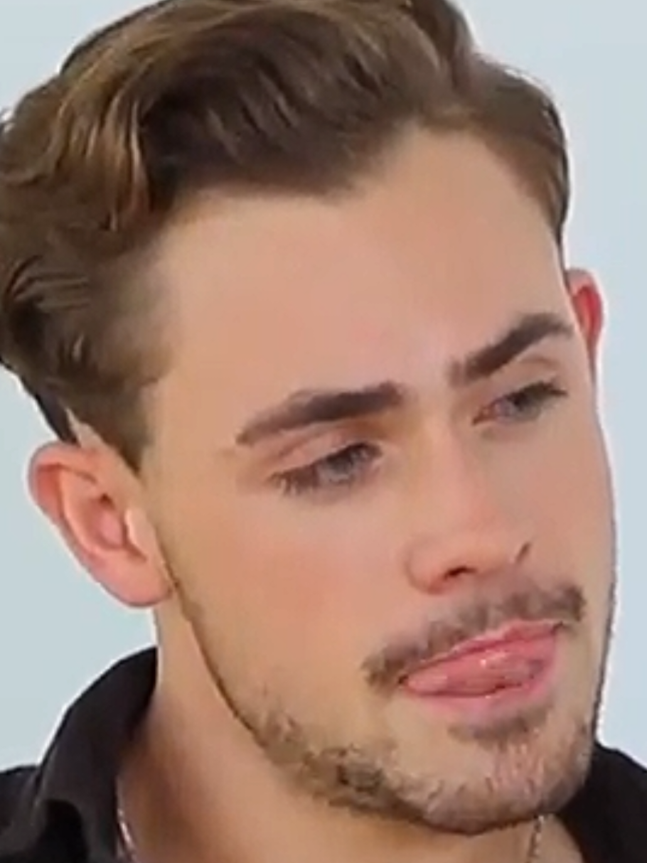 @Dacre Montgomery edits