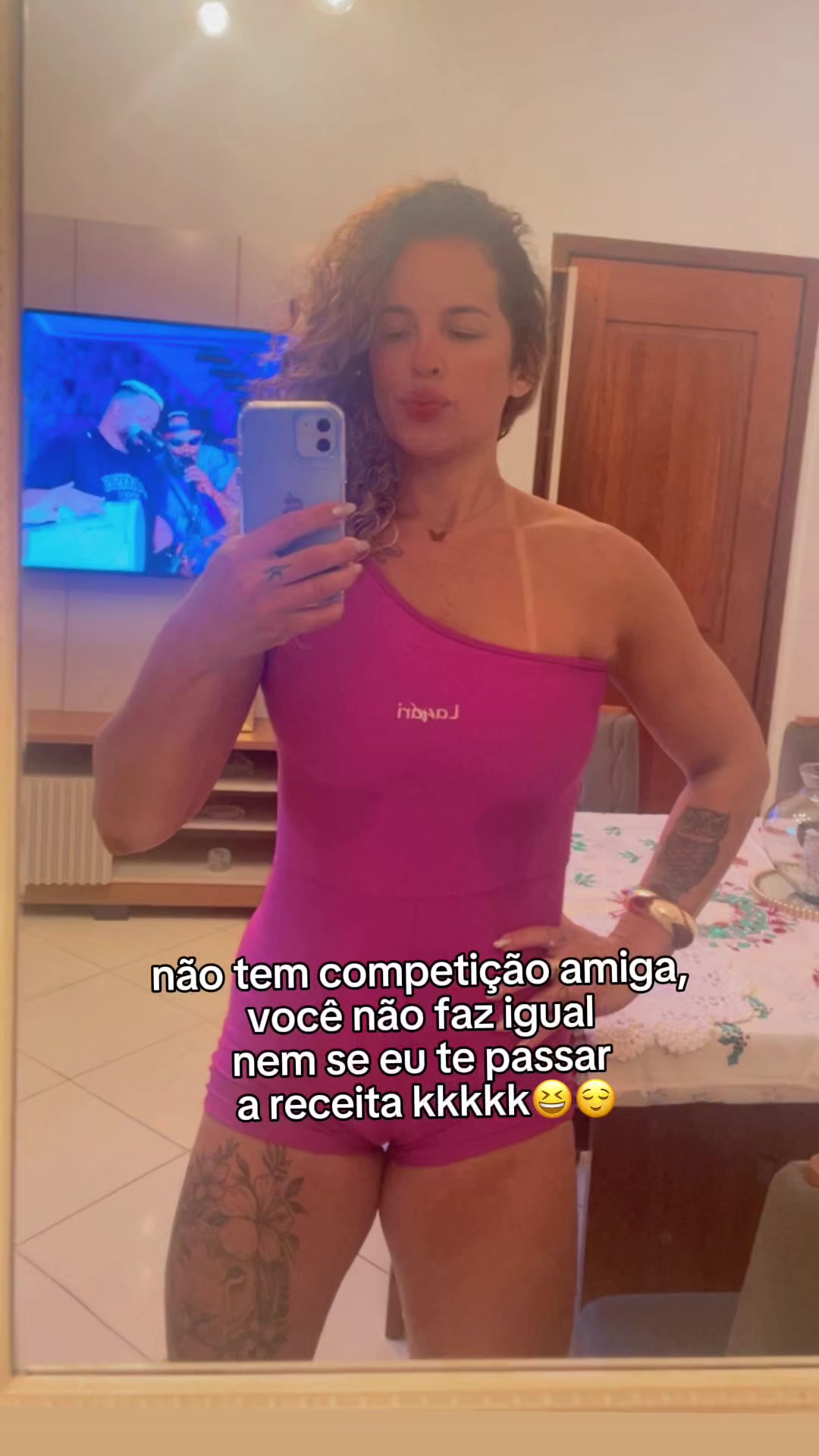 @Alyne França