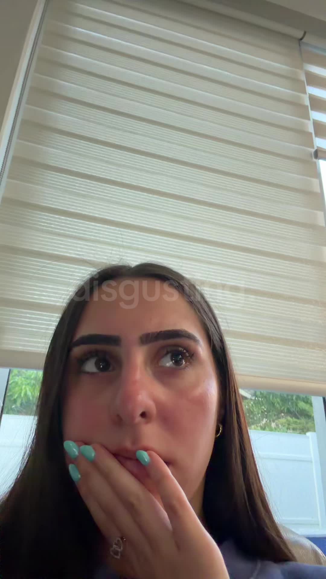@️