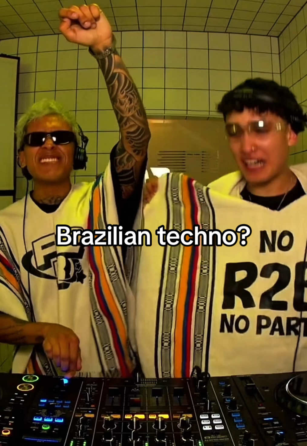 @R2B
