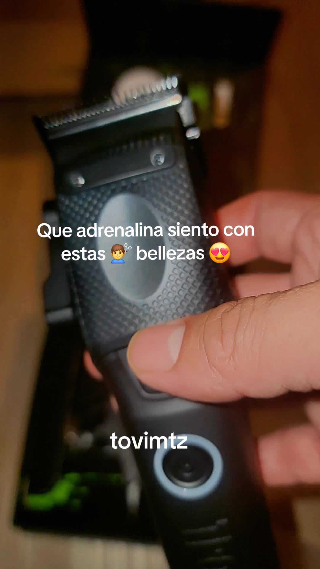 @Tovimtz