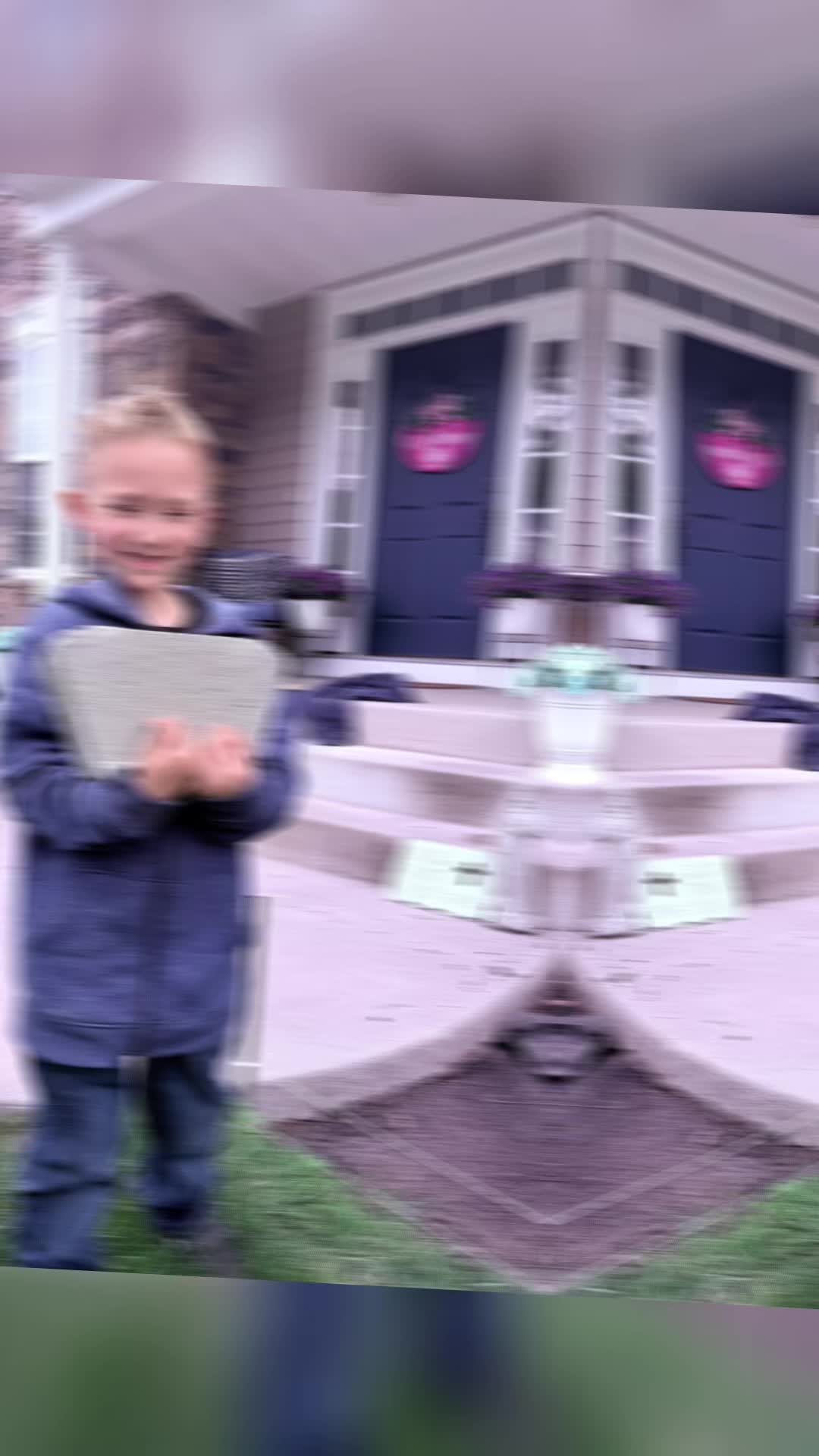 @momof3kiddos0922