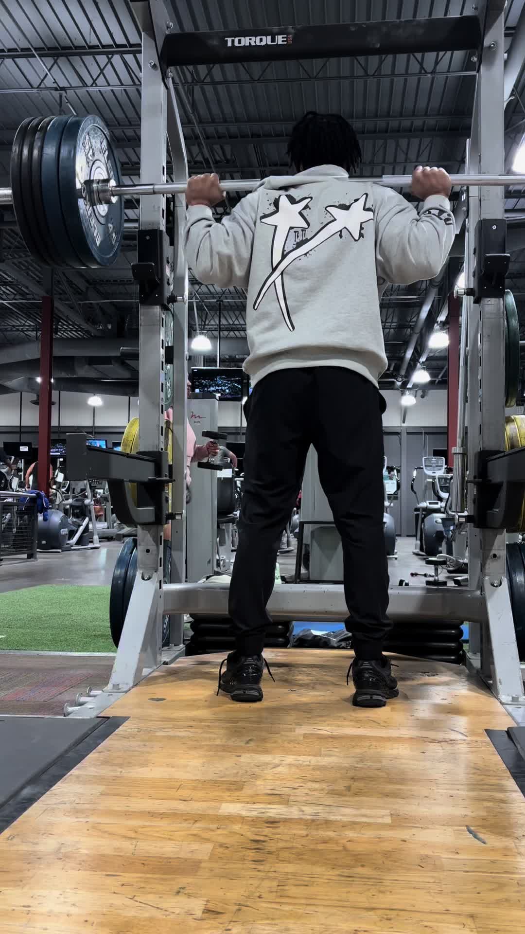 @Izzliftss