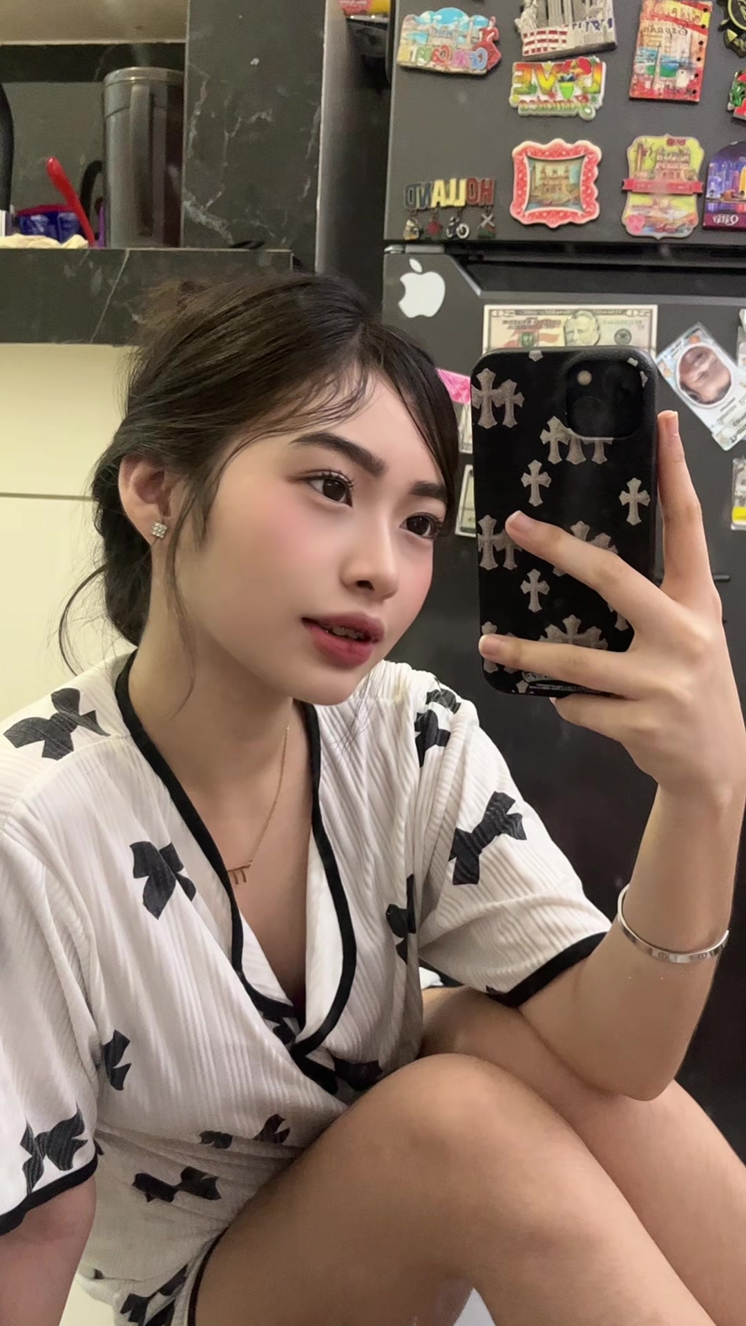@iya