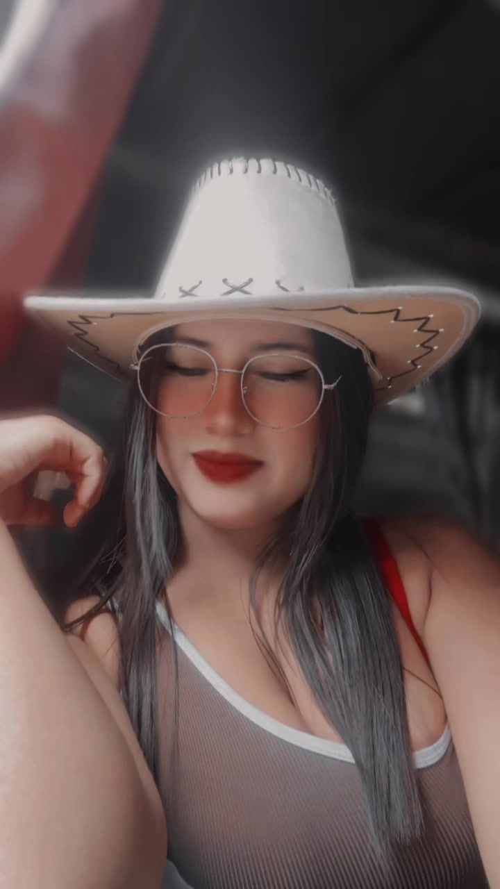 @Mari Vélez 🦋